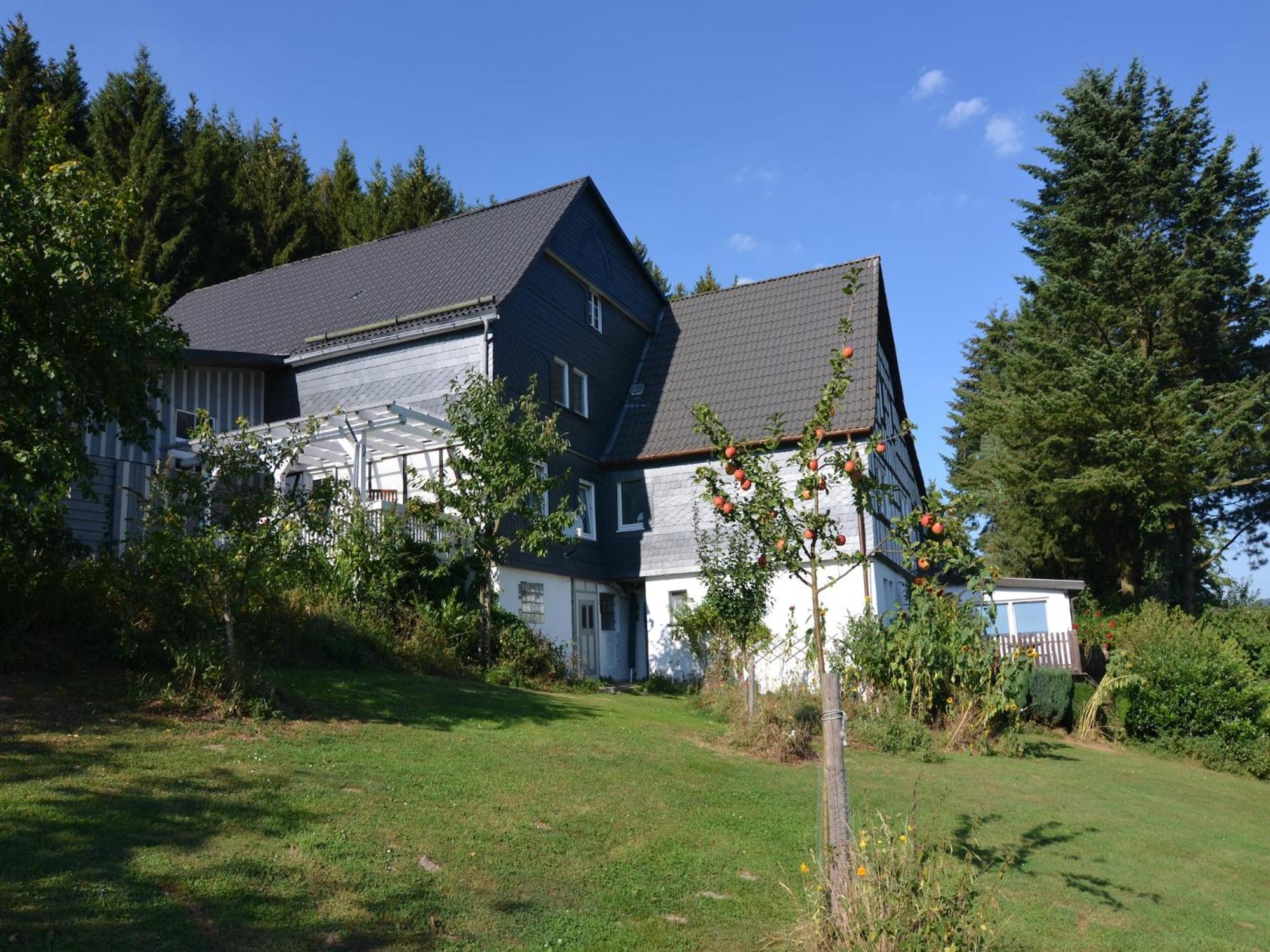 Cosy Apartment In Menkhausen Near The Ski Area Schmallenberg Extérieur photo
